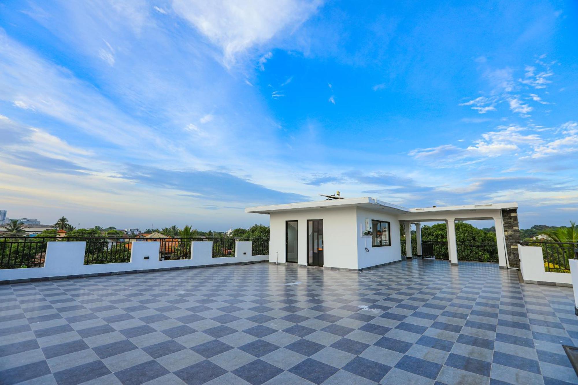 D Marit Motel Negombo Exterior photo