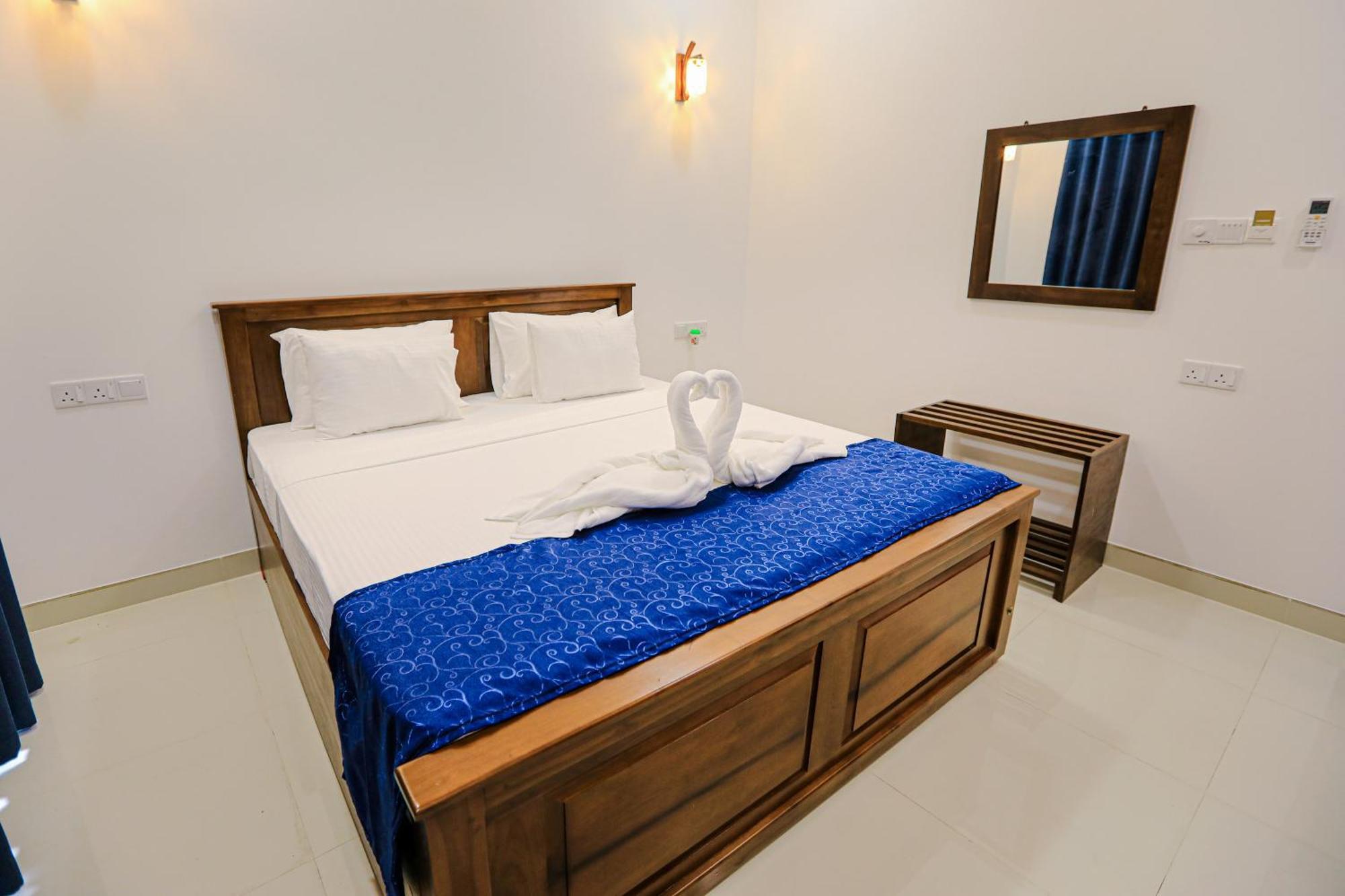 D Marit Motel Negombo Exterior photo