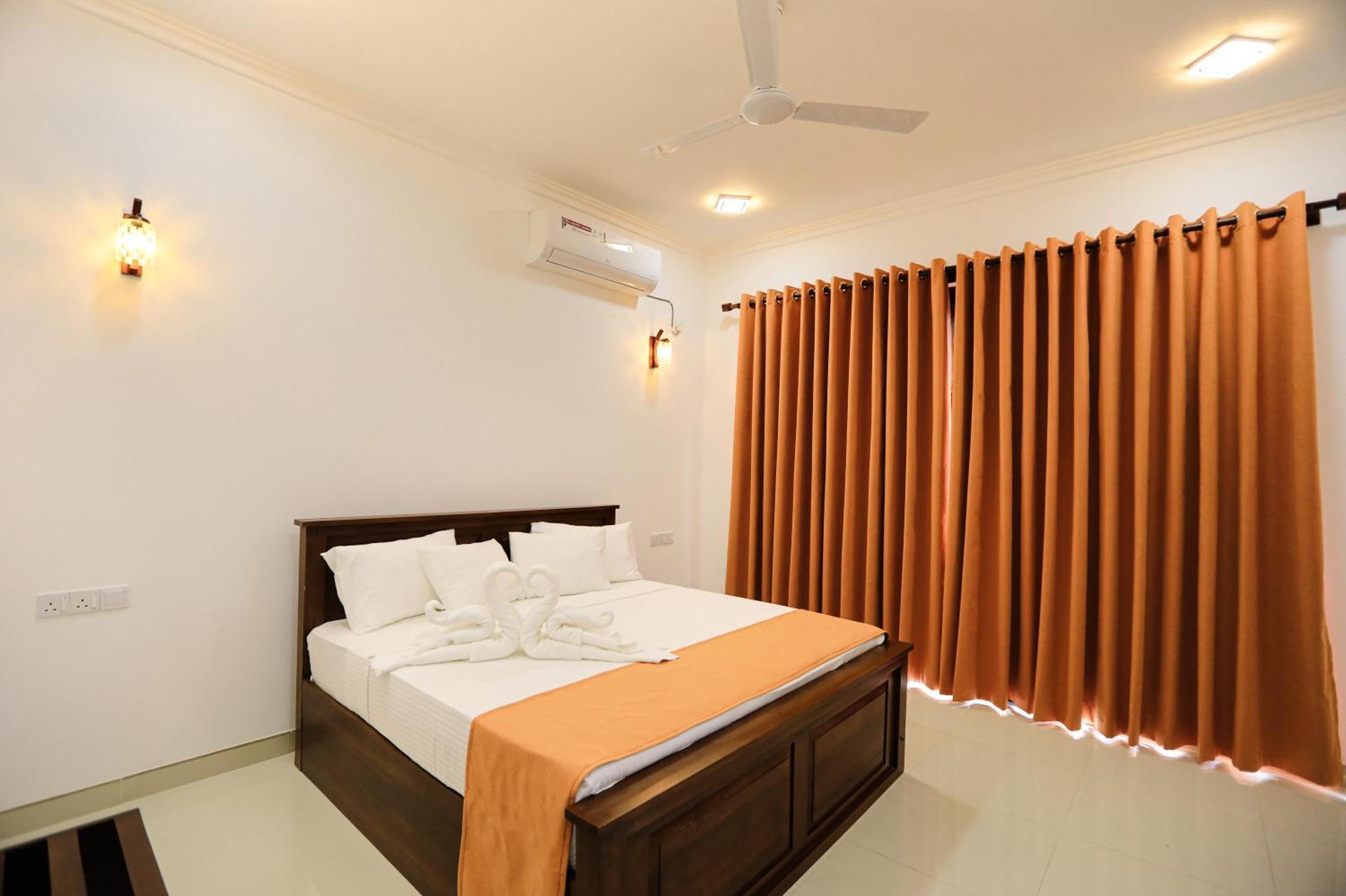 D Marit Motel Negombo Exterior photo